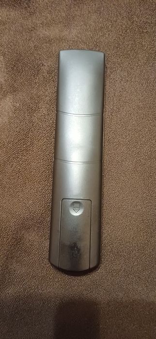 1. Telecomanda universală  RC1910