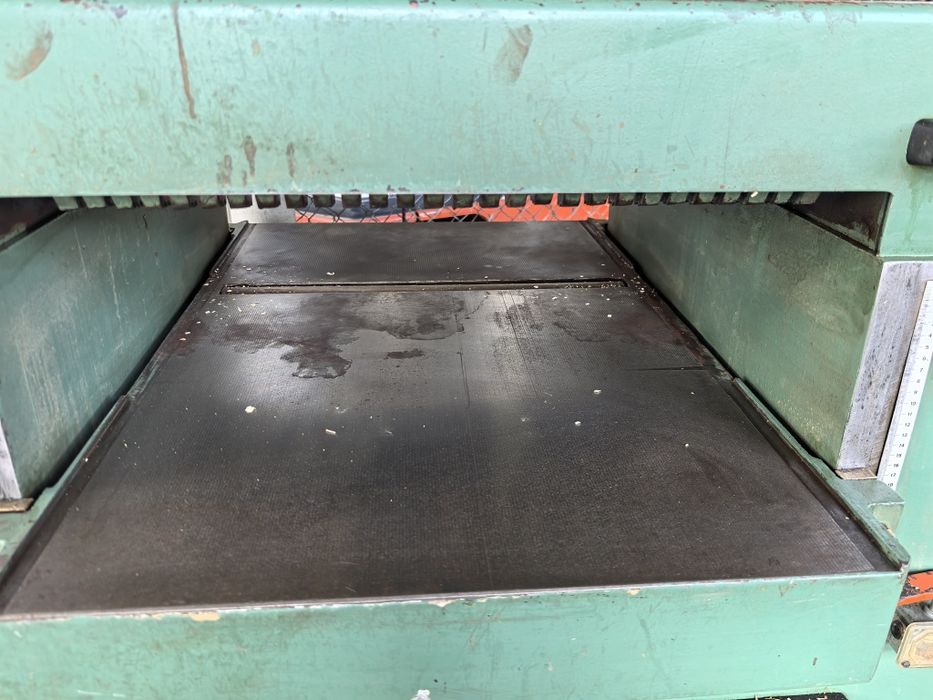 Щрайхмус на 630 мм с 4 ножа авт качване и сваляне на плота, casolin