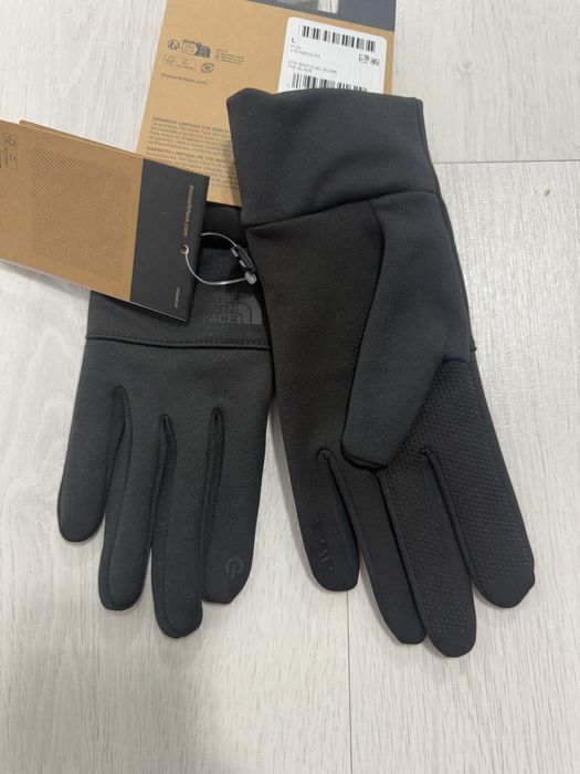 Перчатки The North Face