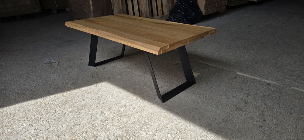 Дървен плот за холна маса