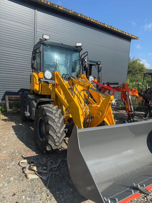 Închiriez utilaje pentru construcții