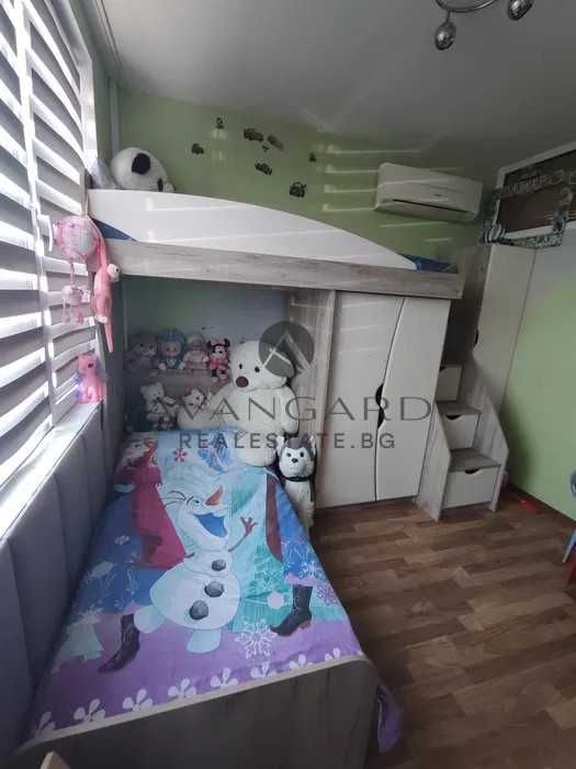 Продава се Тристаен апартамент в Пловдив, Кючук Париж - 75 кв.м за 1496 €/кв.м - Снимка #9