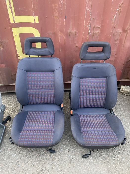 Сиденья Audi VW Golf3 Passat B3