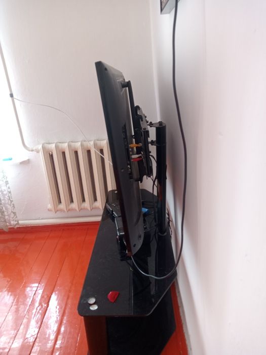 Slmsung телевизор