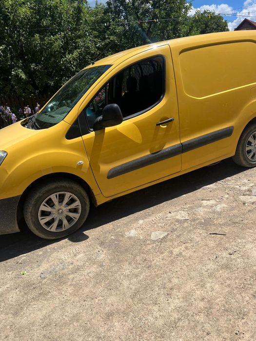 Vând Citroen Berlingo 2017