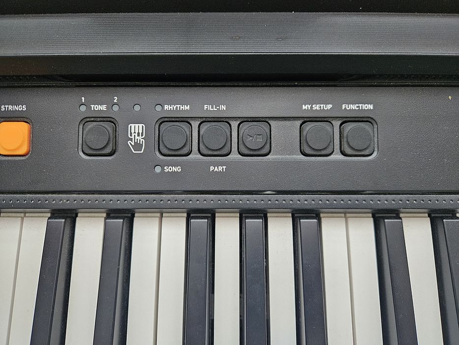 Синтезатор Casiotone