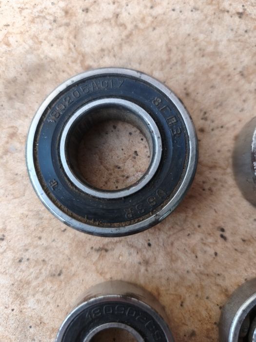 Подшипники б/у 4 шт