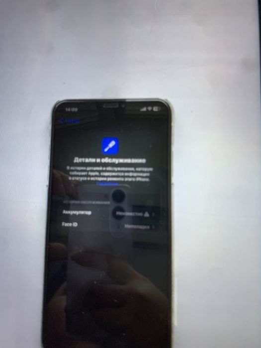 Продам Iphone 10 xs max в отличном состояний