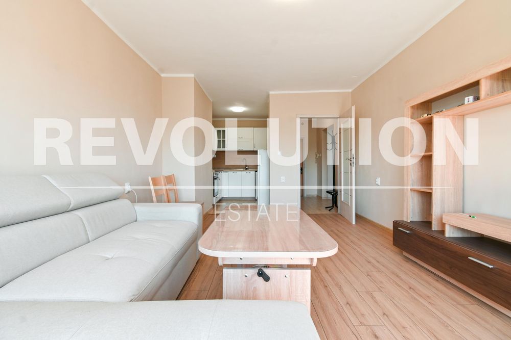 Дава се под наем Двустаен апартамент в София, Мусагеница - 65 кв.м за 663 € - Снимка #2