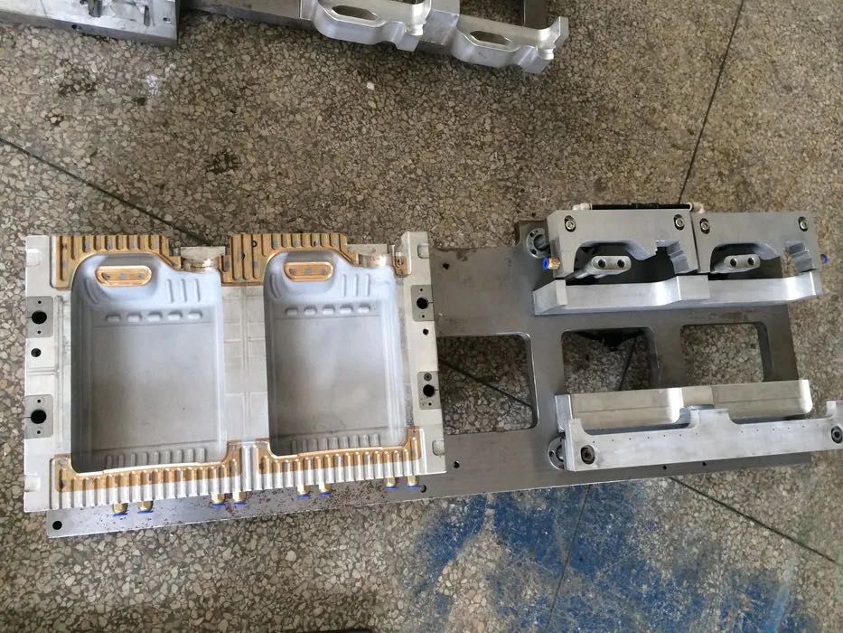 Изготовление форм для баклажек. Баклашка учун форма ишлаб чиқариш