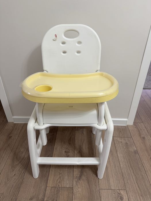 Детский стол для кормления со стулом