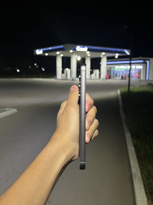 Продаю Samsung s23 fe