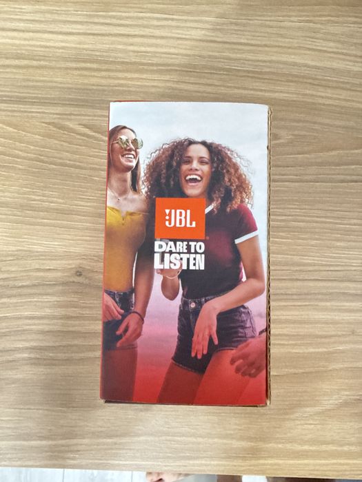 Продам колонку JBL go 4