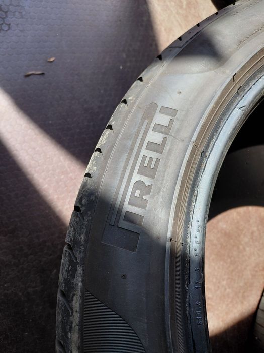 295/40/20" Pirelli 2бр.гуми.Дот2022