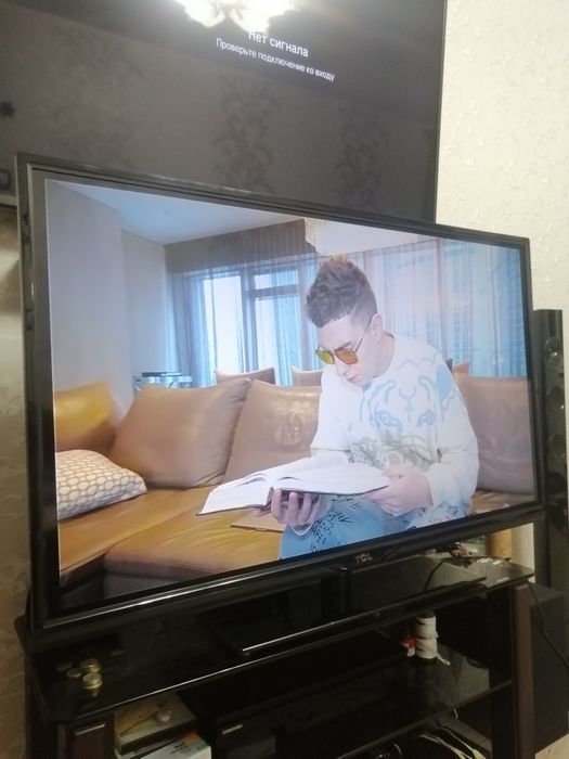 Продам жк телевизор