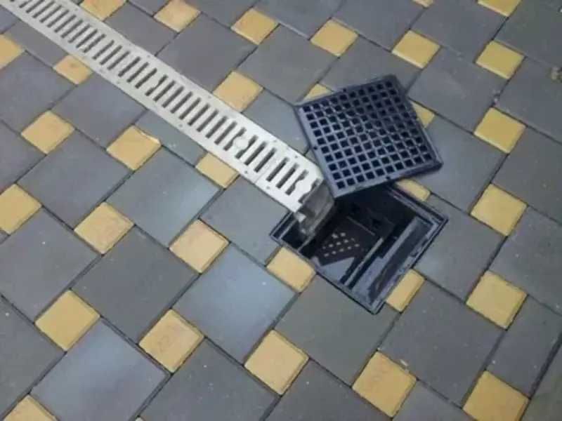 Лоток водоотводный