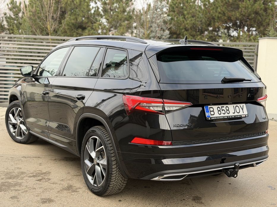 Skoda Kodiaq 2024 SportLine 7Locuri 4x4 200CP•Pano•Matrix•Garantie