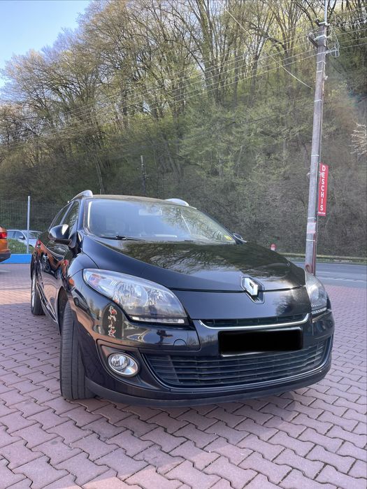 Renault Megane 3 Break, an 2013, motor 1.5 dCi 110 CP, diesel.