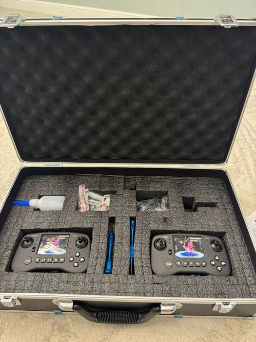 Продам дронбабочка