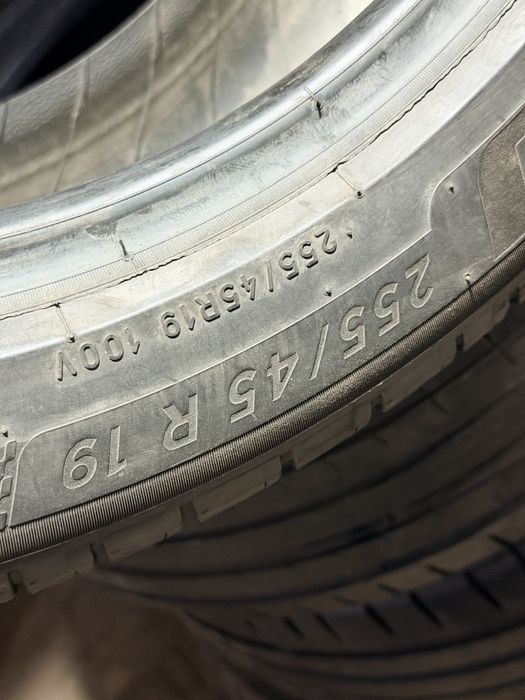MICHELIN PILOT SPORT 4 255/45/19 2 dona bor