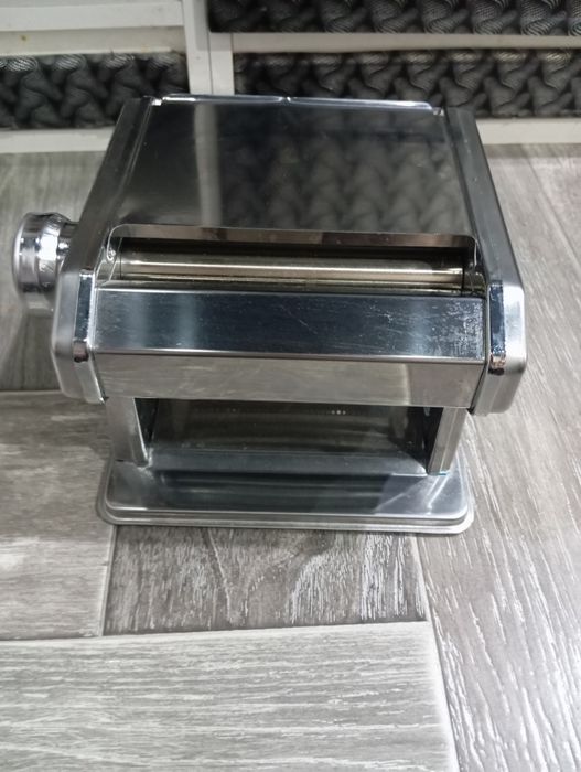 Продам лапша резка
