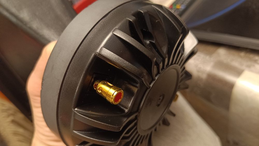 Колонки "Saundking"