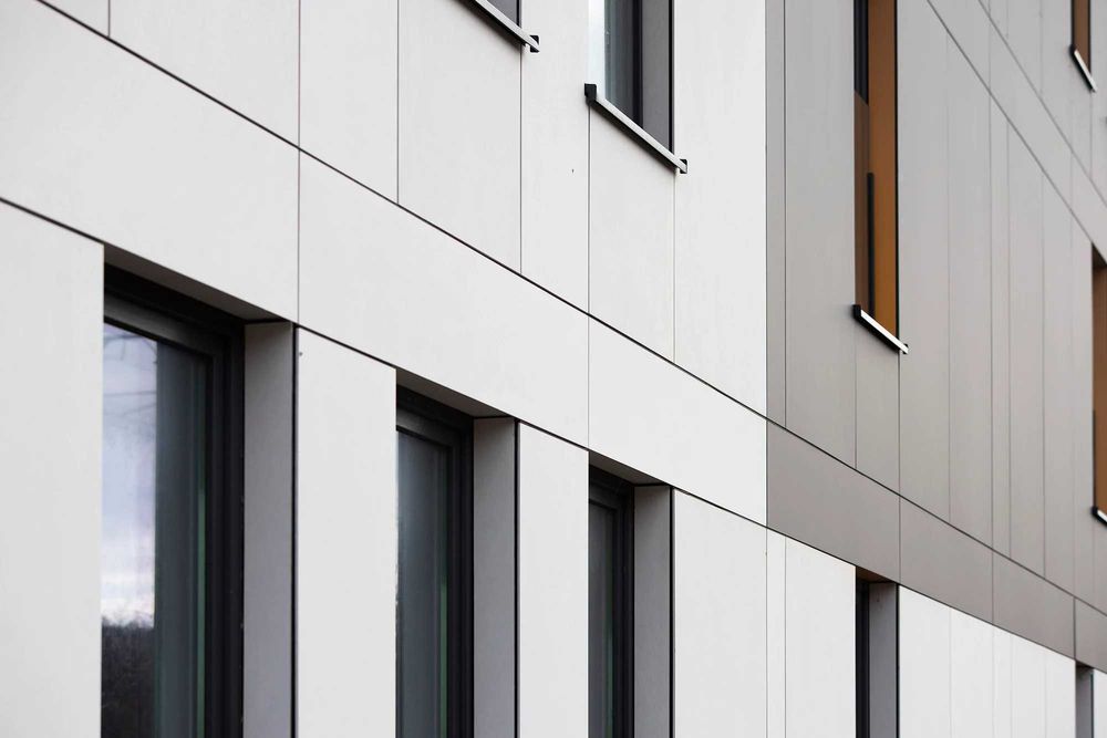 Фасад под дерево для дома | HPL панели + монтаж