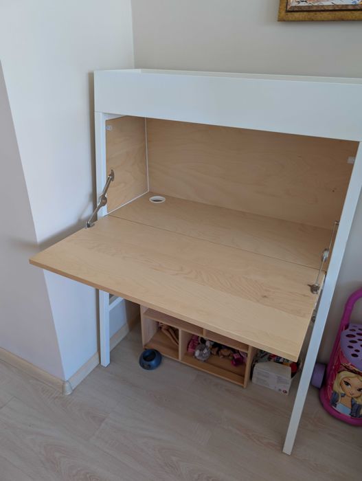 Бюро ученическо от Икеа