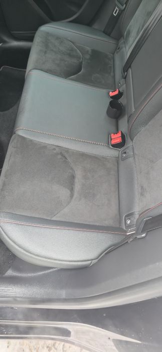 Seat  Leon  1.5  TGI benzina si  gaz natural comprimat CNG  Cosum 3.5