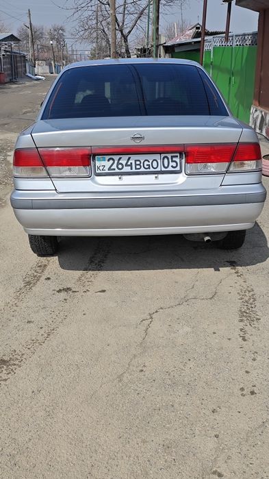Продам машину в хорошим состояни