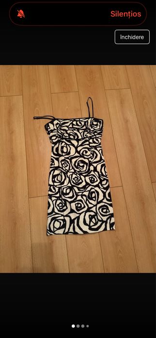 Rochie Dika cu model