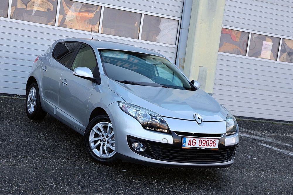 Renault Megan1.5 dci//110cp //2013 //Import a recent