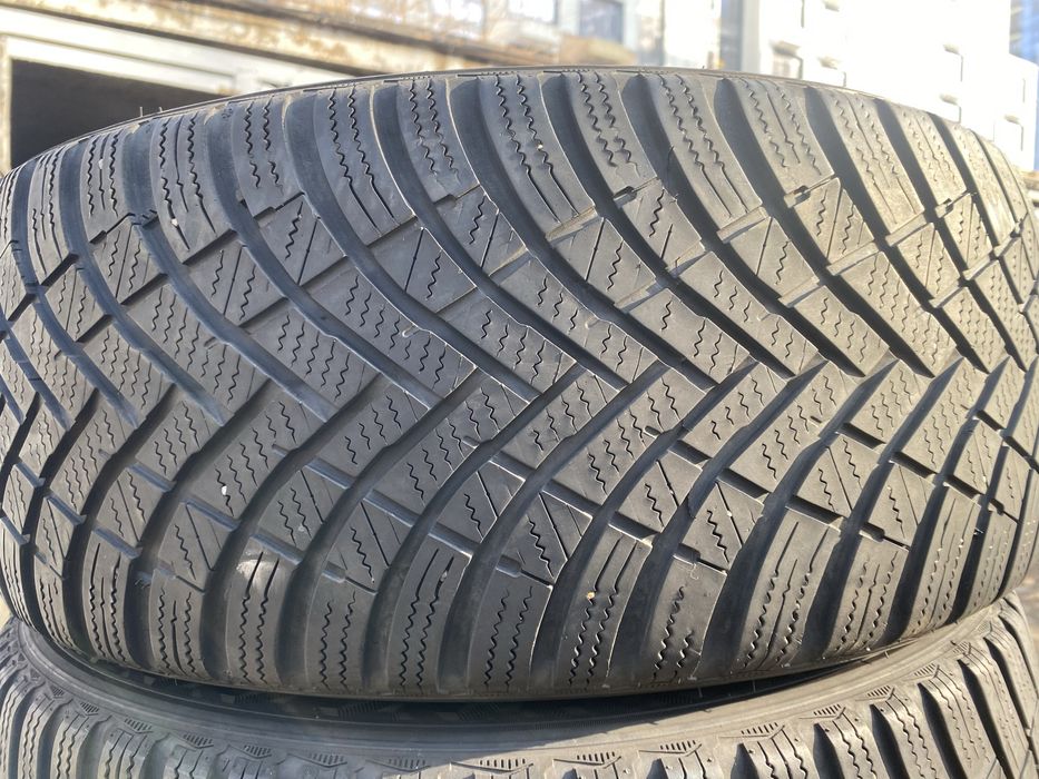 Шины 215/45/17 пара бу ханкок