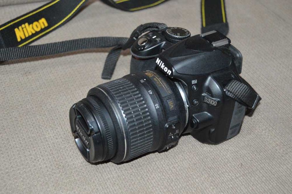 Kit Aparat Foto DSLR Nikon D3100 + Obiectiv 18-55mm VR + Card 16GB – doar 3448 cadre