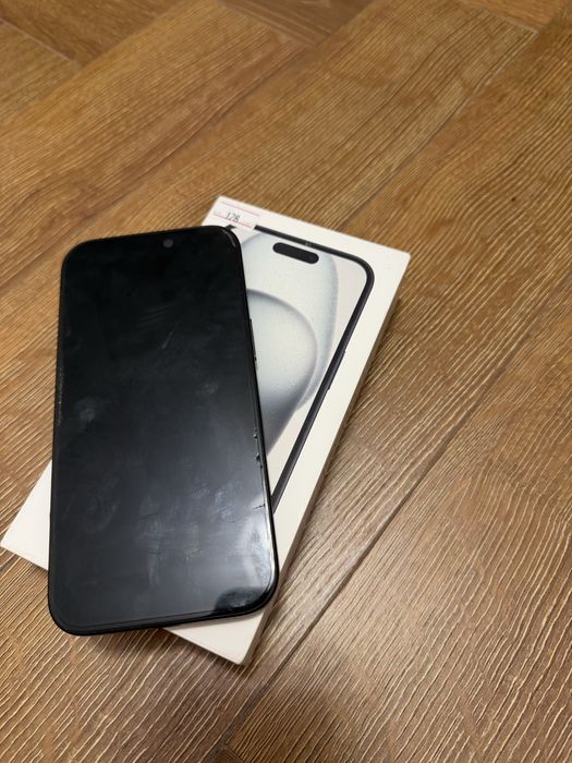 Продам Iphone 15