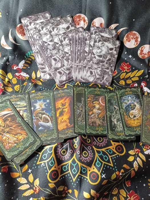 Продам карты Таро
