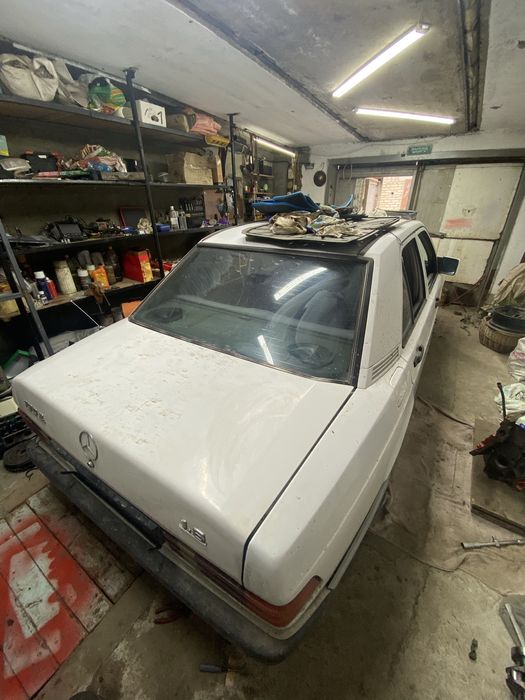 Продам мерседес 190