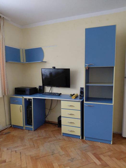 Vînd mobilă în stare bună