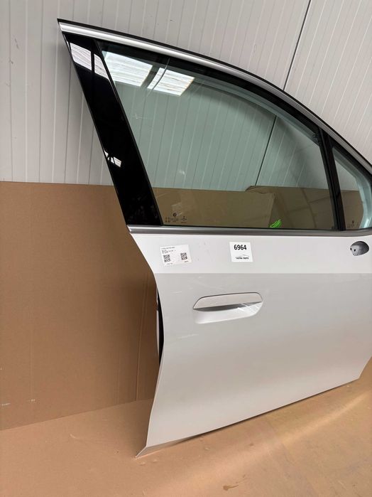 Предна Дясна Врата За БМВ У06 9627088 BMW U06