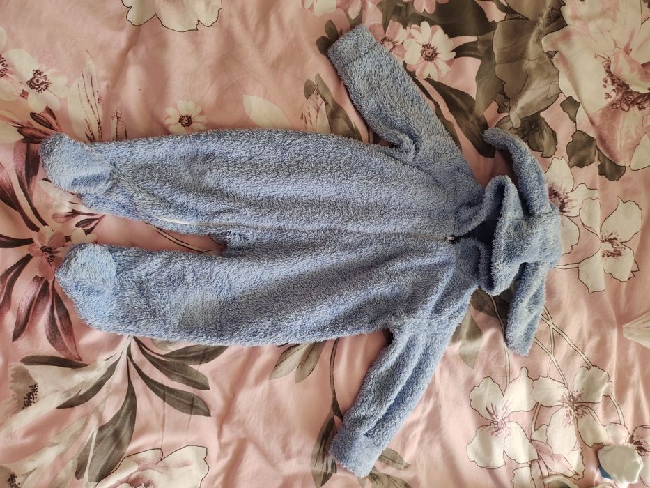 Продаю детские вещи