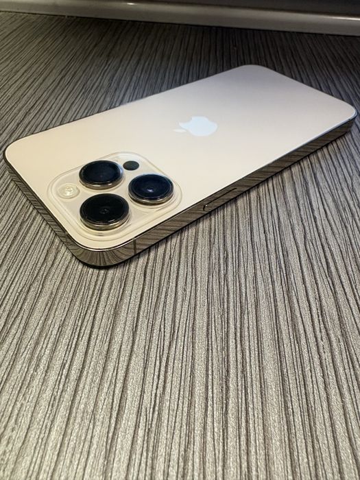 Iphone 14 Pro Max 89% Battery