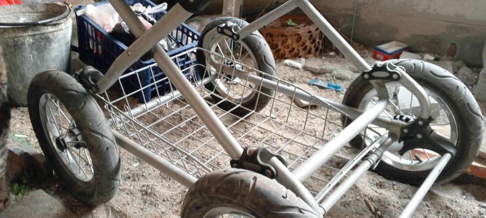 Продам коляску в хорошем состоянии