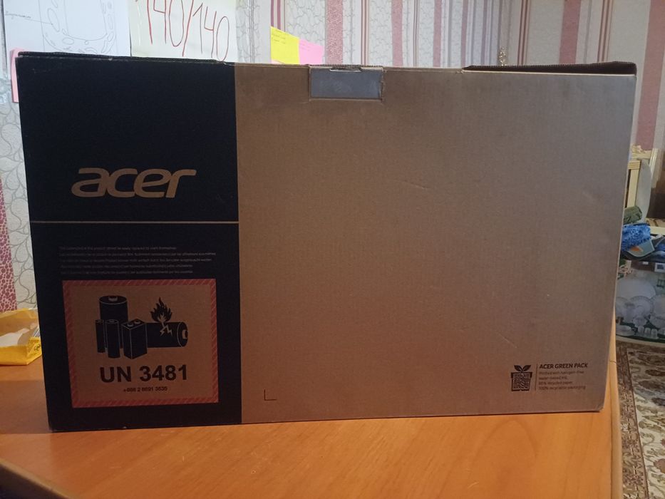 Ноутбук acer ...