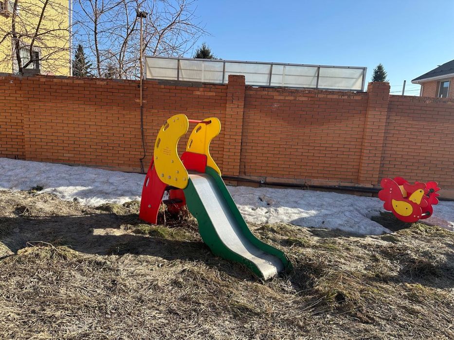 Продам дедскую площятку