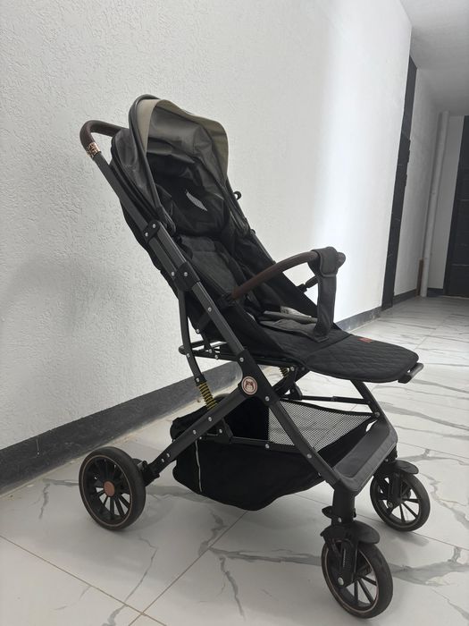 Коляска детская в отличном состоянии