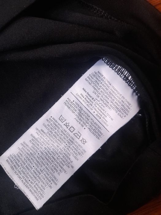 Nike dri fit мъжки тениски M размер 2броя.