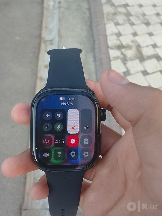 Sim kartali smart watch xolati ideal karobkasi yoqolgan 64 GB soat
