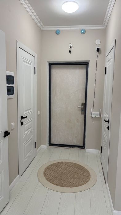 1 Бөлмелі пәтер Шұғыл тұрде сатылады!