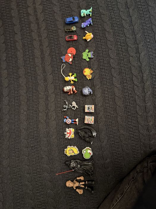 Коробка с игрушками