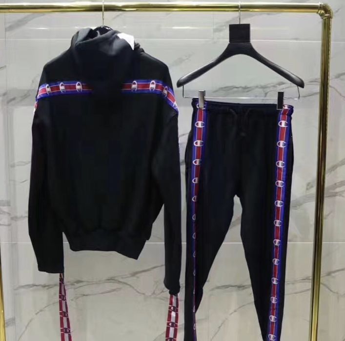 Уникален Комплект balenciaga gucci